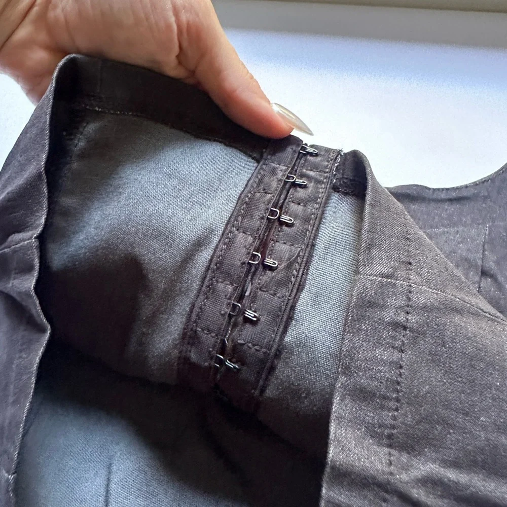 Commense Corset Top - Picture 2 of 5